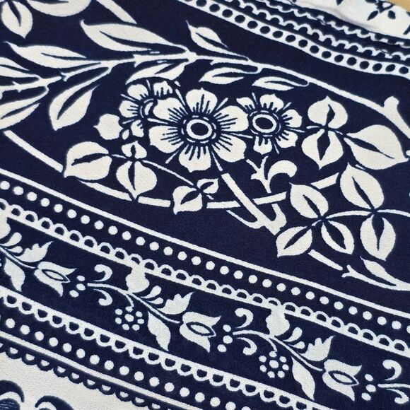 💛PacSun Blue & White Floral Print Lace Lined Sleeveless Top Small - Picture 7 of 10